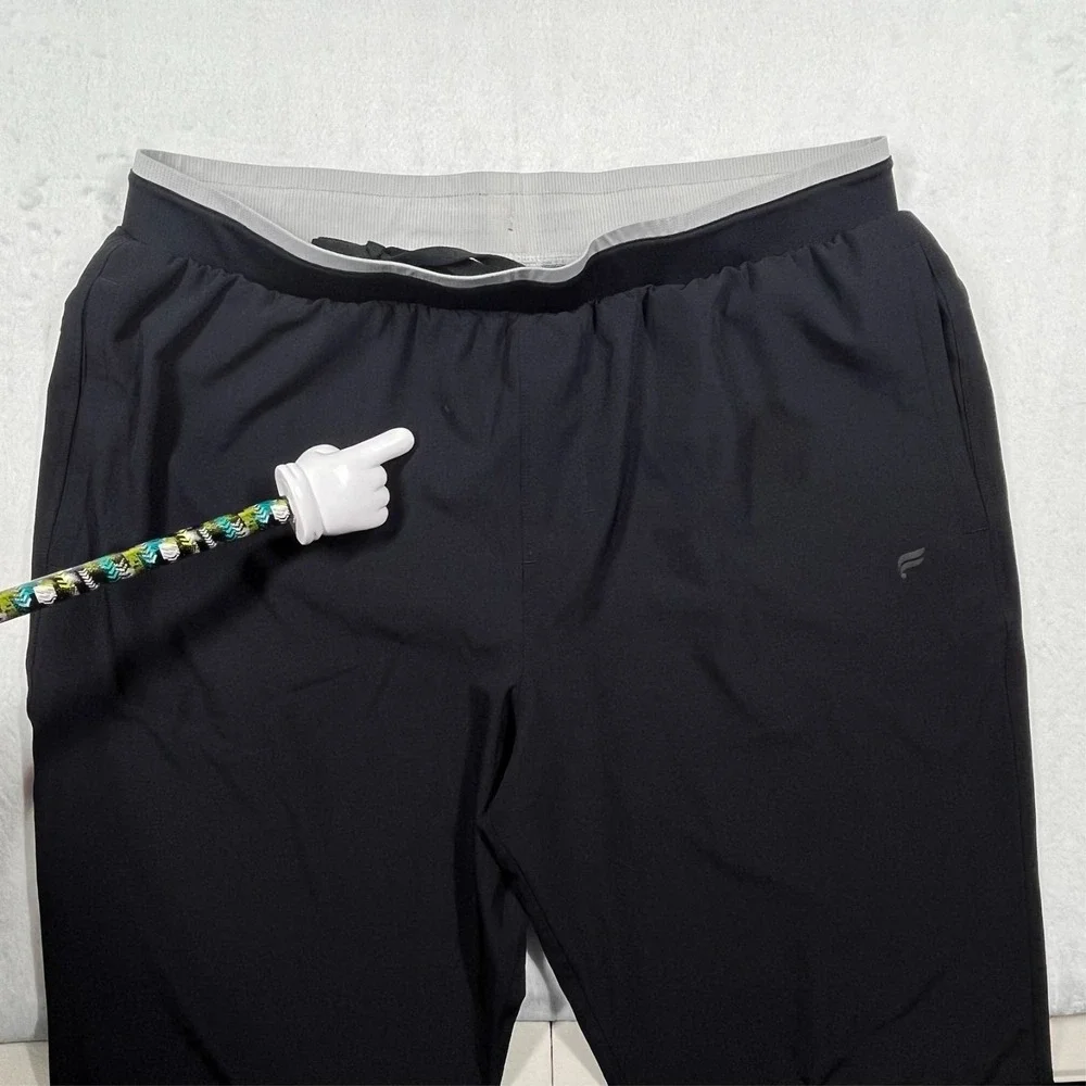Fabletics The‎ Fundamental Pant Joggers Mens XL Black Stretch Athletic Gym *Flaw